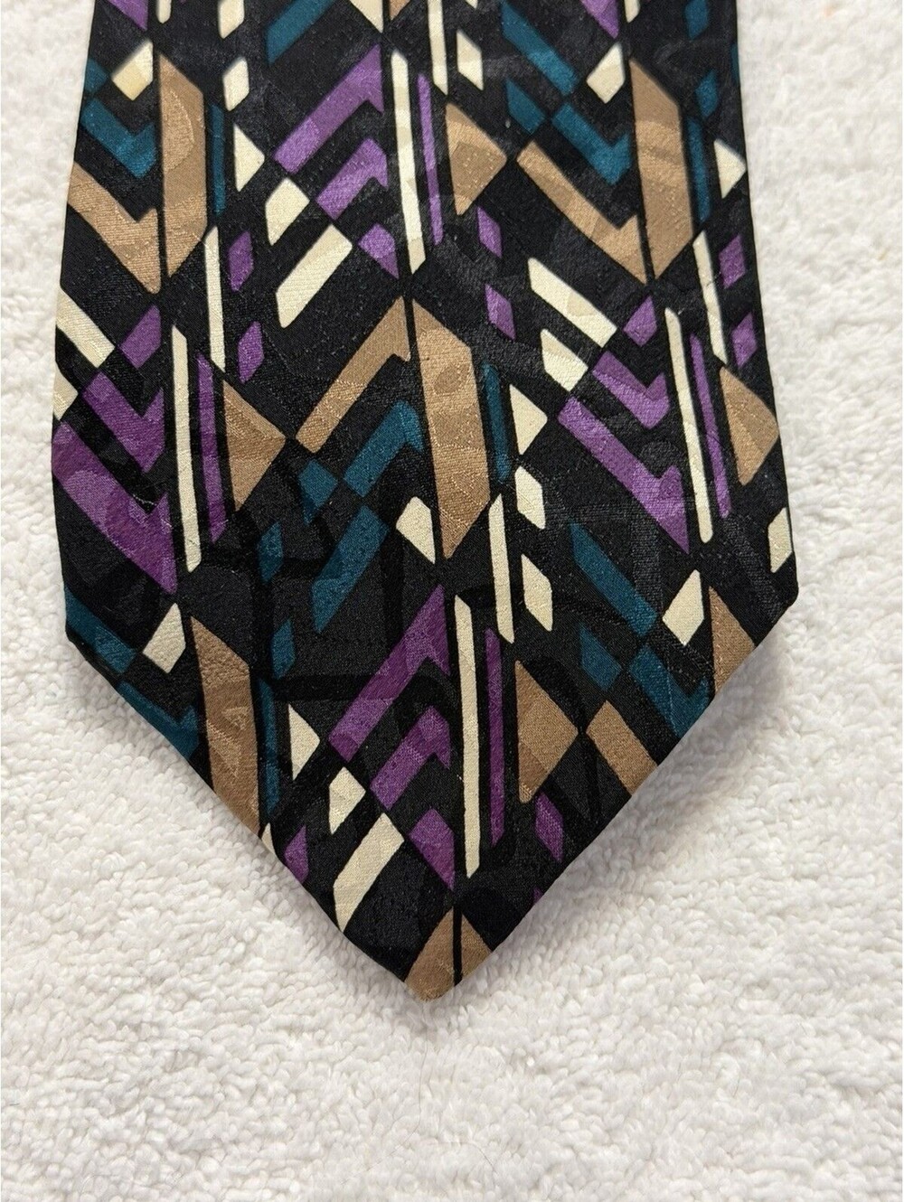 Martin Wong Napa CA Mens Silk Tie Art Deco Geometric Burgundy Gold Navy Grey 55"